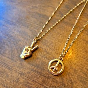 Forever 21 Necklace Set